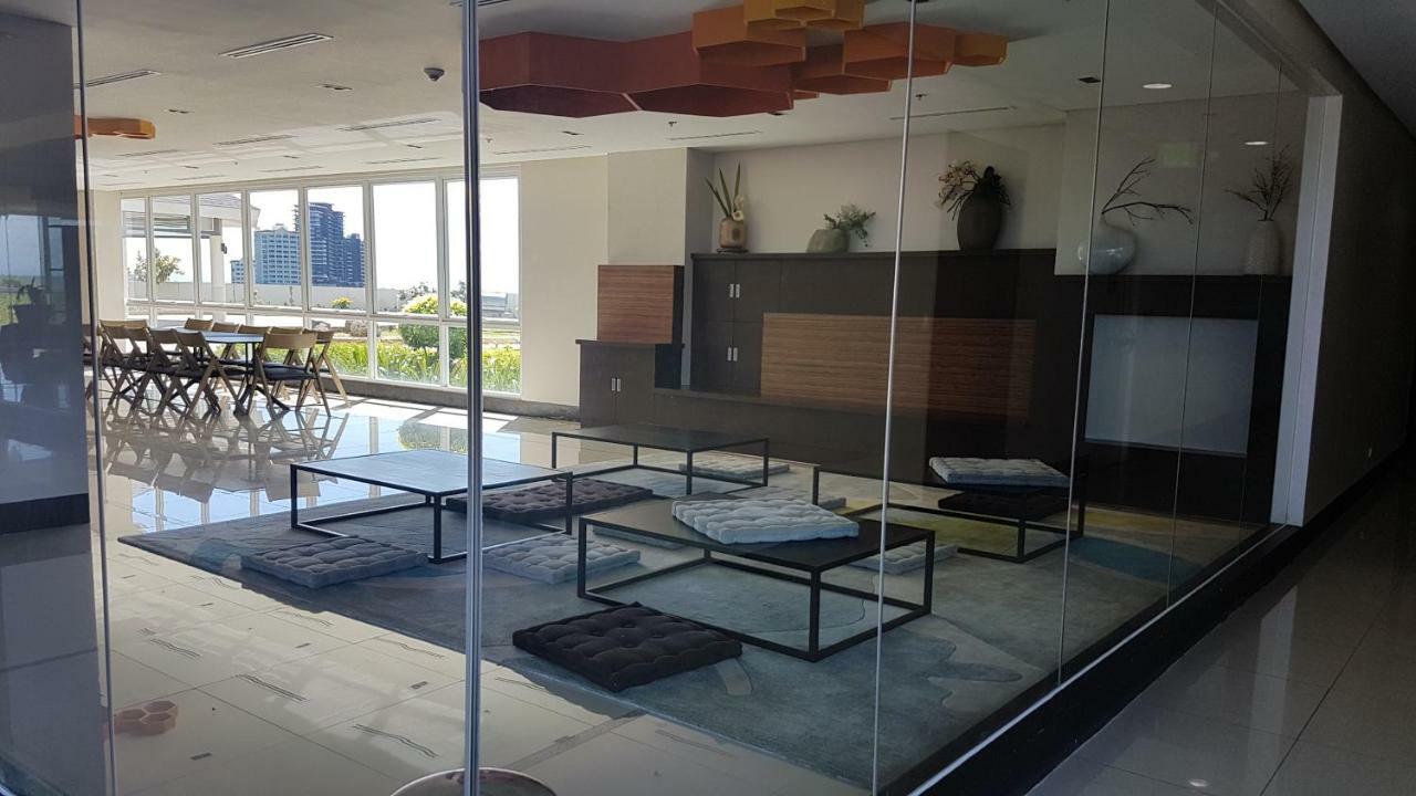Mactan Newtown Condo With Garden And Ocean View 8Newtown Blvd Lapu-Lapu City Luaran gambar