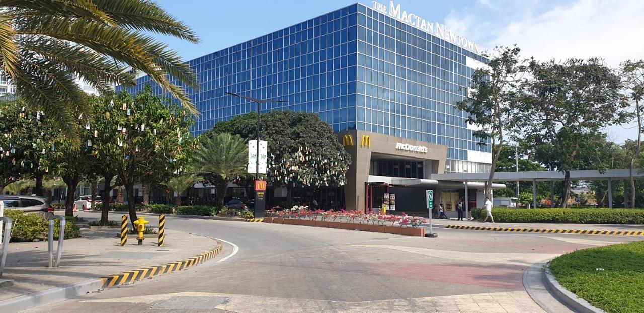 Mactan Newtown Condo With Garden And Ocean View 8Newtown Blvd Lapu-Lapu City Luaran gambar