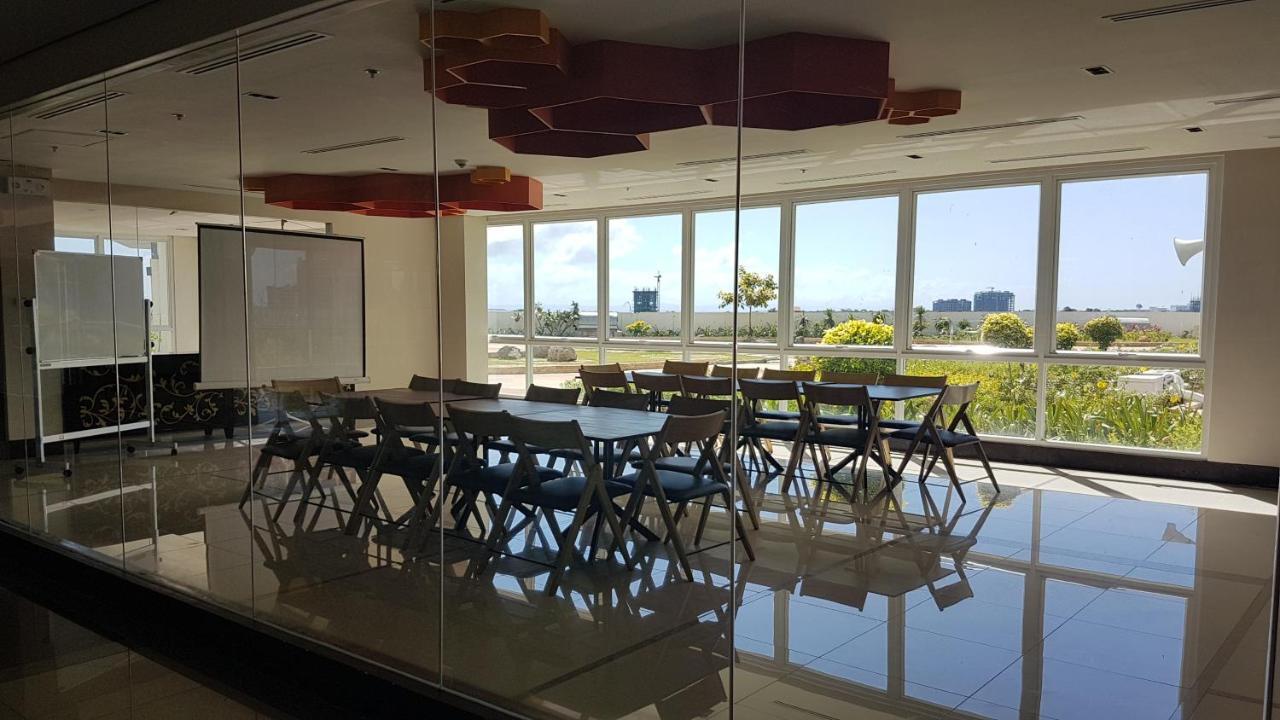 Mactan Newtown Condo With Garden And Ocean View 8Newtown Blvd Lapu-Lapu City Luaran gambar